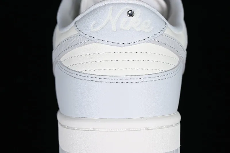 All categories Nk SB Dunk series Nk SB Dunk Low low-top sneakers Nk Dunk Low "Needlework" embossed gray SB low-top sports and leisure sneakers FJ4553-133